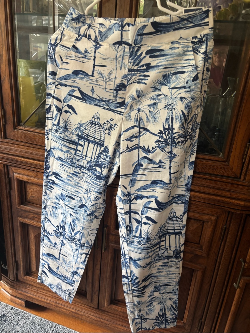 J McLaughlin cotton/spandex pants size small
